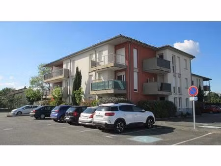 roquettes : pour investisseur: appartement loué type 2 avec parking