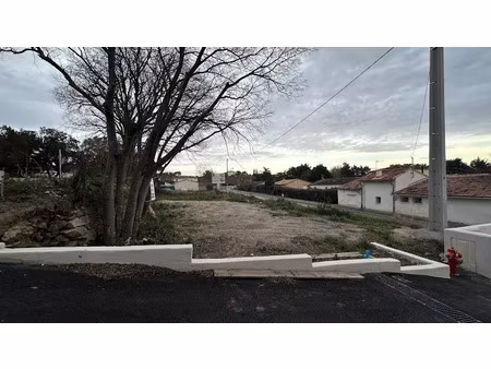 vente terrain 477 m² à pélissanne (13330)  240 000 €