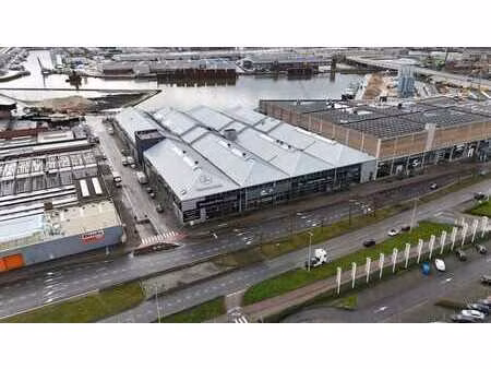 grand espace commercial à louer (anvers)