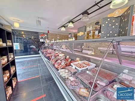 vente locaux professionnels 110 m² à aimargues (30470)  99 000 €