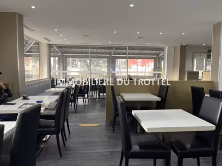 vente locaux professionnels 250 m² à ajaccio (20000)  707 000 €