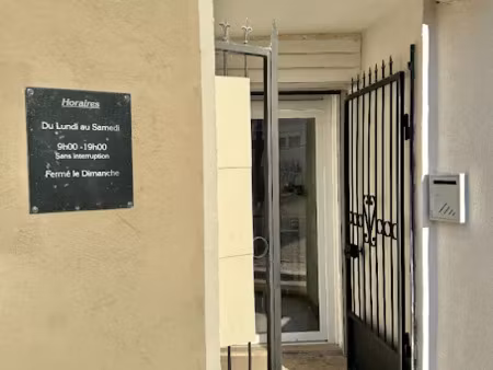 vente locaux professionnels 1 pièce 23.5 m² à l'isle-sur-la-sorgue (84800)  108 000 €