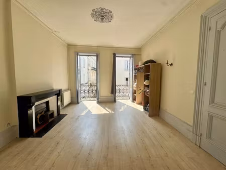 vente immeuble 190 m² à villeneuve-sur-lot (47300)  99 000 €