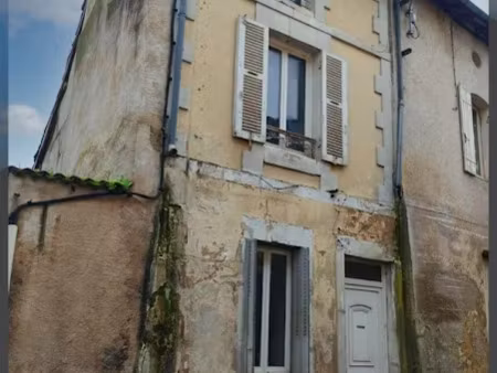 vente immeuble 3 pièces 30 m² à mussidan (24400)  77 000 €