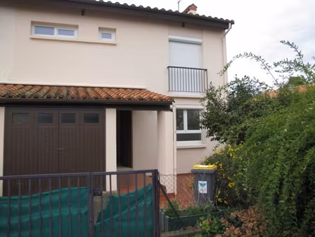 ref 118 ceret maison dans quartier calme avec jardin