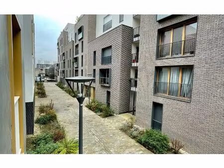 location appartement  m² t-1 à aubervilliers  708 €