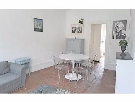location appartement  41.34 m² t-2 à fontainebleau  735 €