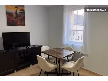 location meublée appartement 2 pièces 40 m² à neuville-sur-oise (95000)  995 €