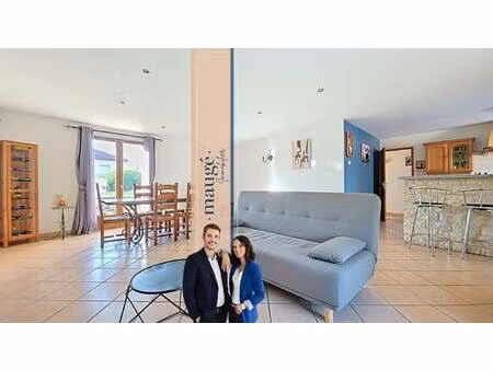 maison - plain pied - 4 chambres - buanderie - cellier - garage - jardin -