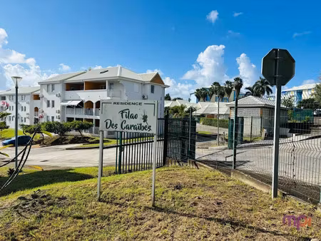 location appartement 3 pièces 66 m² à sainte luce (97228)  965 €