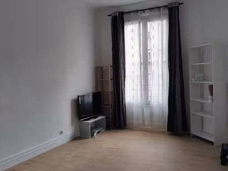 location appartement 3 pièces 61 m² à choisy-le-roi (94600)  1 200 €