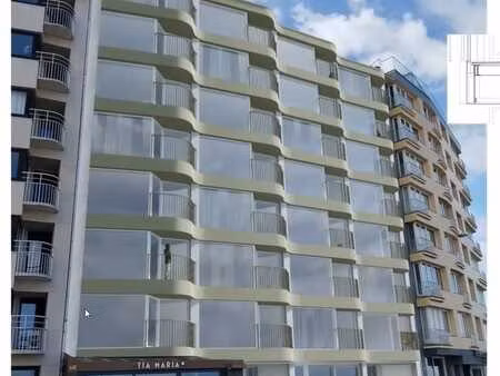 ? appartement exclusif avec vue frontale sur la mer sur la