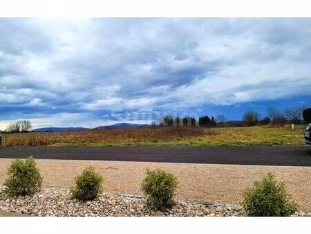 terrain constructible viabilisé à vendre