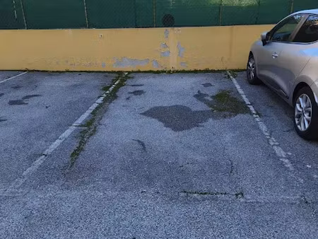 location parking 12 m² à nice (06000)  115 €