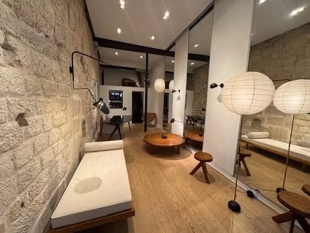 location locaux professionnels 2 pièces 30 m² à paris 7ème (75007)  2 140 €