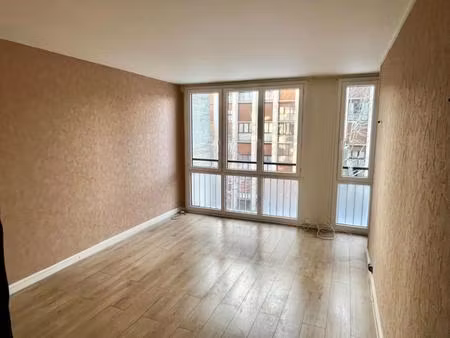 appartement de 3 pièces - meudon la foret