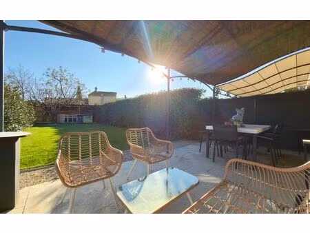 maison sénas 102 m² t-4 à vendre  360 000 €