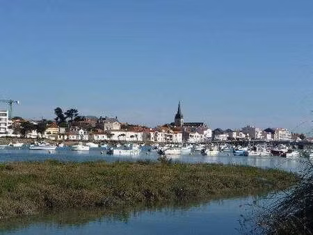 vente terrain à l'aiguillon-sur-vie (85220) : à vendre / l'aiguillon-sur-vie