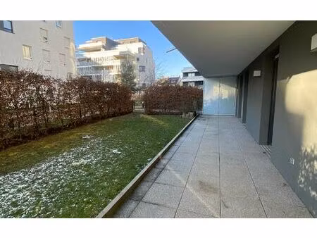 location appartement  m² t-3 à bischheim  1 090 €