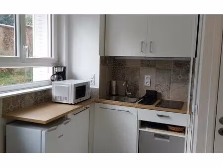 location appartement  m² t-2 à sèvres  990 €