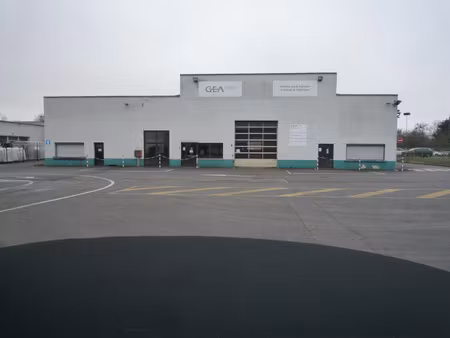 local professionnel à vendre chateau thierry 6 pièce(s) 3000m2 1 500 000€