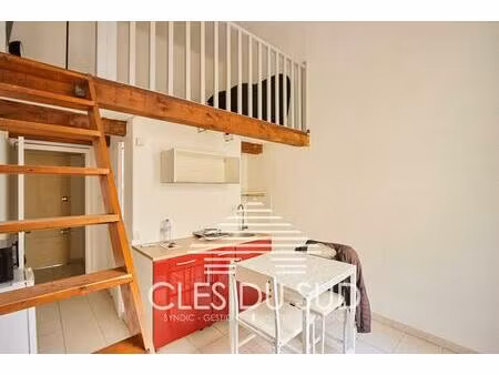 location studio meublé mezzanine toulon proche liberté