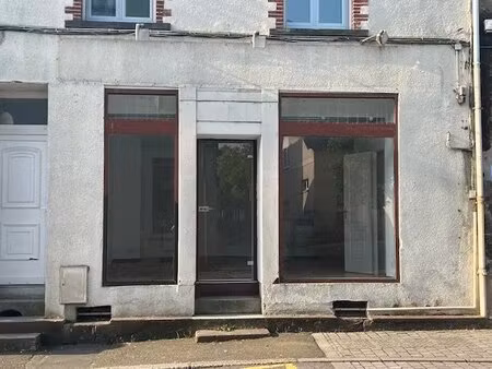 local commercial en plein centre-ville