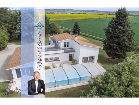 dpt isère (38)  auberives sur vareze maison p6 de 196 51 m² - terrain de 4500 m²