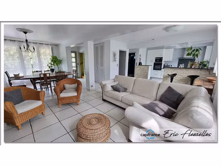 maison à vendre 6 pièces plus une dépendance à gournay sur marne (93)