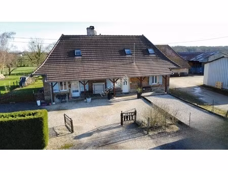 maison familiale entre chalon-sur-saone et lons-le-saunier proche louhans et ses 157 arcad