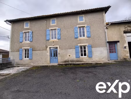 charmante maison à genouillac (terre de haute-charente)**