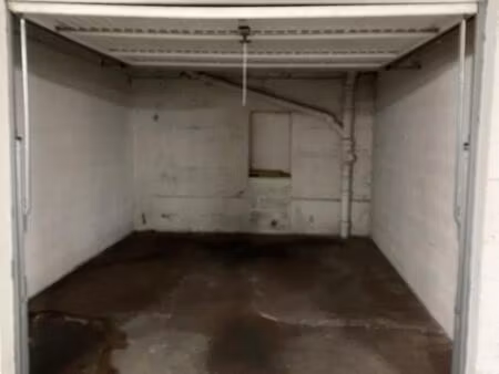 garage parking à louer paris