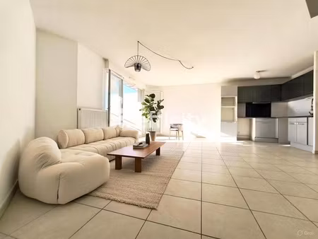 appartement 3 pièces - 70 m²