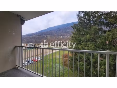 appartement 3 pièces - 65 m²