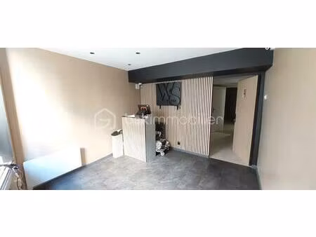 local d'activités de 49 m² à meaux