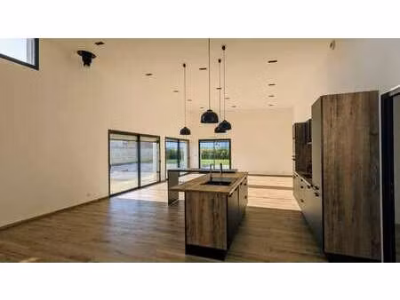 location maison piscine à plouha (22580) : à louer piscine / 180m² plouha