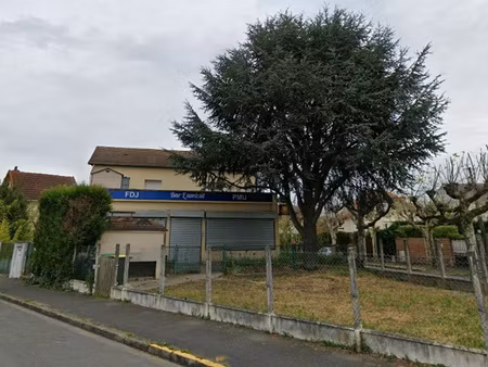 à louer local commercial + appartement licence iv anci