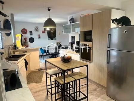 eysines / caudéran – maison d'environ 127m2 avec 4 chambres  2 extérieurs  stationnement
