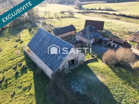 corps de ferme rénové avec dépendances