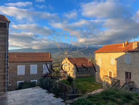 maison de village en granit entièrement rénovée  sur 400 m2