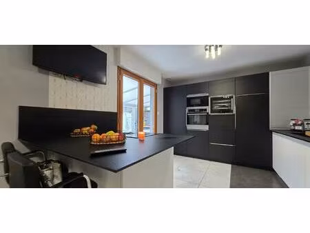 maison récente de 190m2