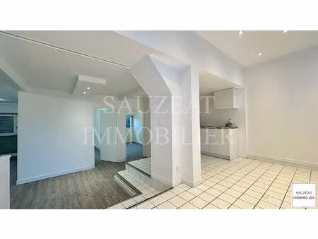 local commercial bagneux 70 m²