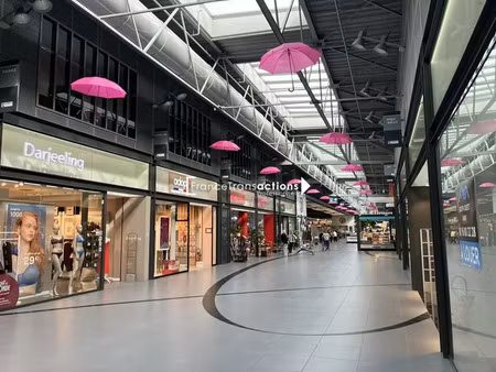 local commercial a louer