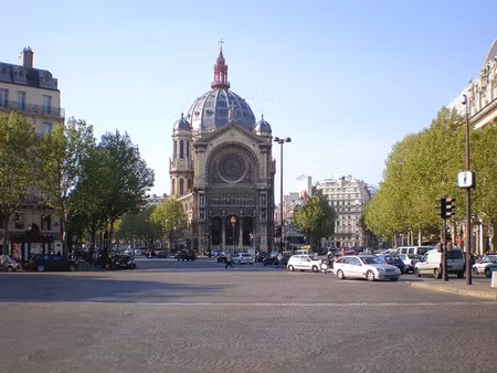 boutique location pure 137m2 - emplacement n°1 - paris 75008