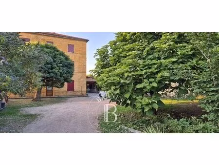 maison de luxe de 7 pièces en vente à sarcey  france