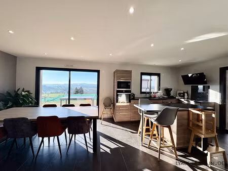 maison neuve de plain-pied avec vue - pradines - 111m2 sur un terrain de 1248m2