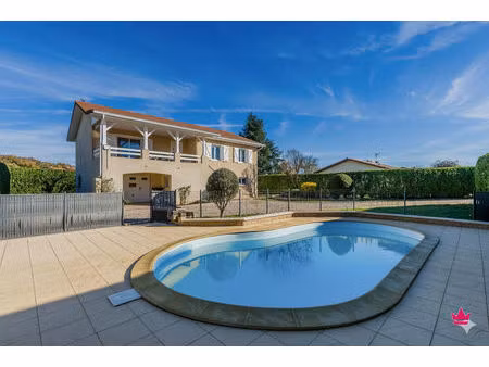 maison à vendre à villette d'anthon - 4 chambres - jardin - piscine