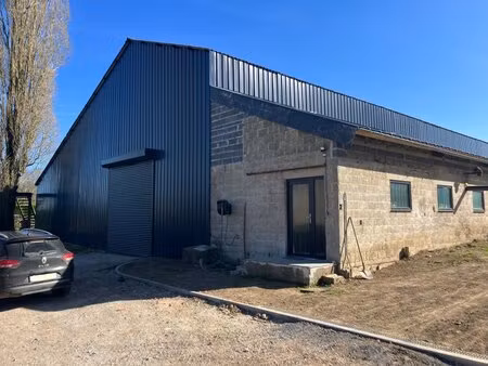 à louer entrepôt 400 m² – 800 € |marbaix