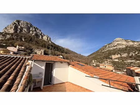vente maison 3 pièces 58 m² saint-jeannet (06640)