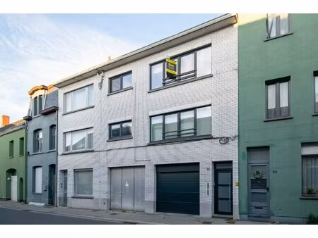 appartement te huur in sint-niklaas met 2 slaapkamers